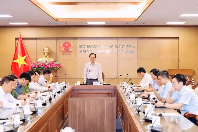 Hội nghị trực tuyến toàn quốc quán triệt công tác tổ chức kỳ thi tốt nghiệp trung học phổ thông năm 2026 do Bộ Giáo dục và Đào tạo tổ chức.