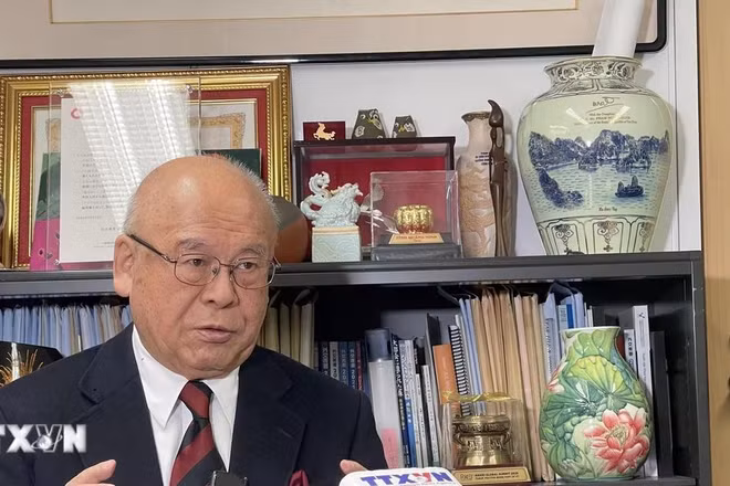 Ông Takebe Tsutomu, Cố vấn đặc biệt Liên minh nghị sĩ hữu nghị Nhật-Việt, Cựu Tổng thư ký Đảng Dân chủ tự do Nhật Bản. (Ảnh: Xuân Giao/TTXVN)