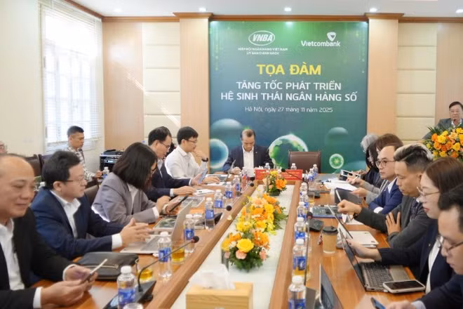 Toàn cảnh tọa đàm.