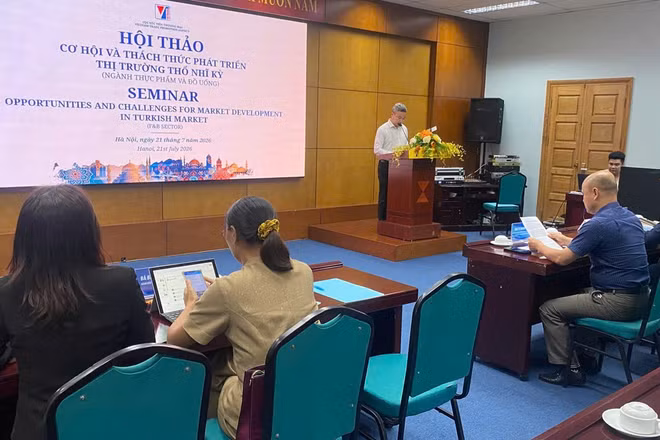 Hội thảo "Cơ hội và thách thức phát triển thị trường Thổ Nhĩ Kỳ" (Ảnh: KIM DUNG)