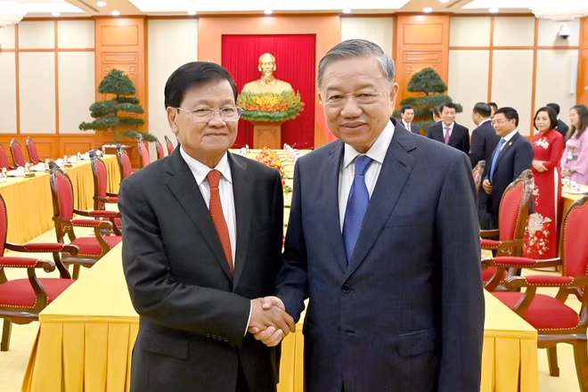 Tổng Bí thư Tô Lâm tiếp Tổng Bí thư, Chủ tịch nước Lào Thongloun Sisoulith.