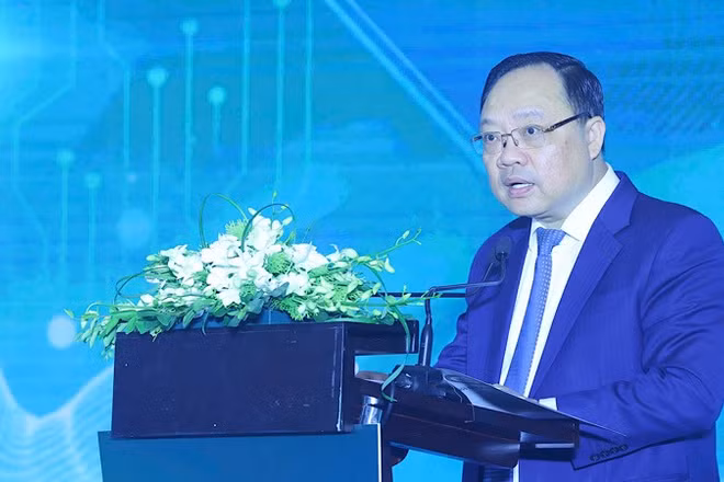 Vụ trưởng Vụ Thanh toán Phạm Anh Tuấn phát biểu tại sự kiện. 