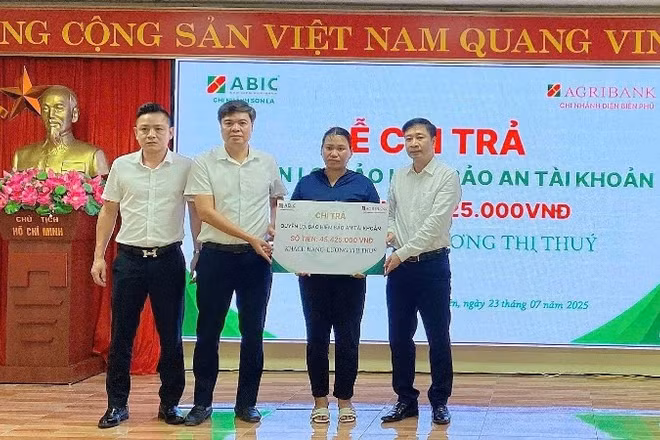 Các sản phẩm bảo hiểm nhằm giúp khách hàng giảm thiểu gánh nặng rủi ro.