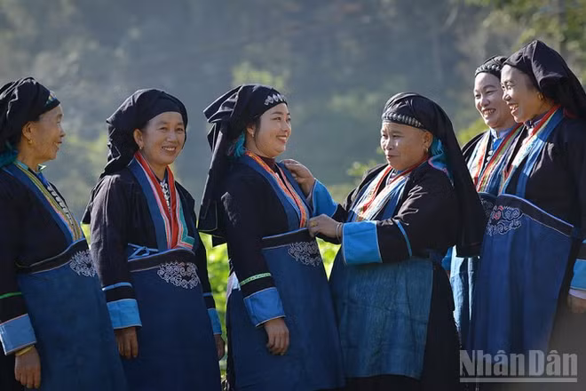 Sắc màu văn hóa các dân tộc Việt Nam. 