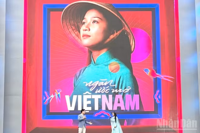 Lan tỏa hình ảnh đất nước thông qua những "câu chuyện Việt Nam".