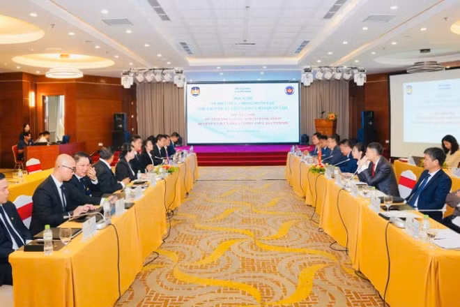 Toàn cảnh Hội nghị.