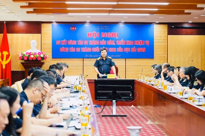 Cục trưởng Hải quan Nguyễn Văn Thọ chủ trì hội nghị