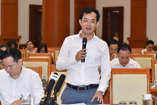 Ông Trương Bá Tuấn, Phó Cục trưởng Cục Quản lý, giám sát chính sách thuế, phí và lệ phí (Bộ Tài chính).