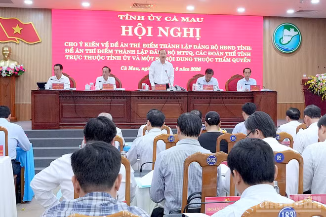 Quang cảnh buổi gặp mặt, trao đổi với cán bộ được quy hoạch các chức danh diện Ban Thường vụ Tỉnh ủy quản lý tại Cà Mau. (Ảnh: HỮU TÙNG)
