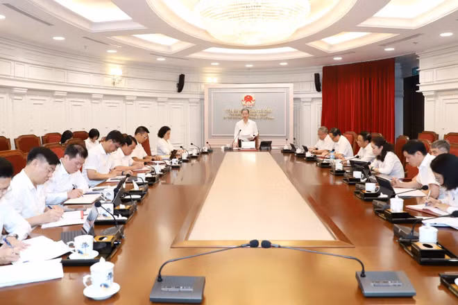 Quang cảnh cuộc họp. (Ảnh: M.ĐỈNH)