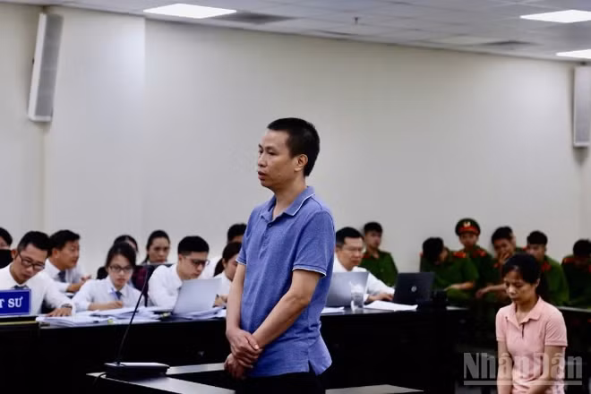 Bị cáo Phạm Vũ Khiêm, Giám đốc Công ty Herbitech tại phiên tòa.