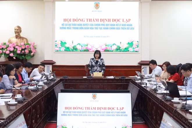 Toàn cảnh phiên họp thẩm định