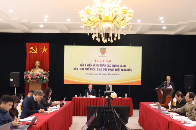 Quang cảnh Tọa đàm.