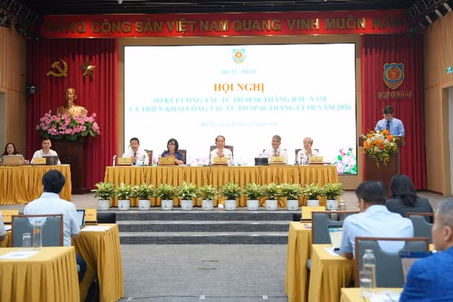 Quang cảnh hội nghị.