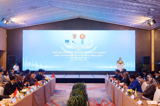 Quang cảnh diễn đàn. (Ảnh: PHẠM KIÊN)