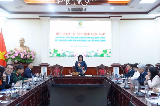 Quang cảnh cuộc họp thẩm định