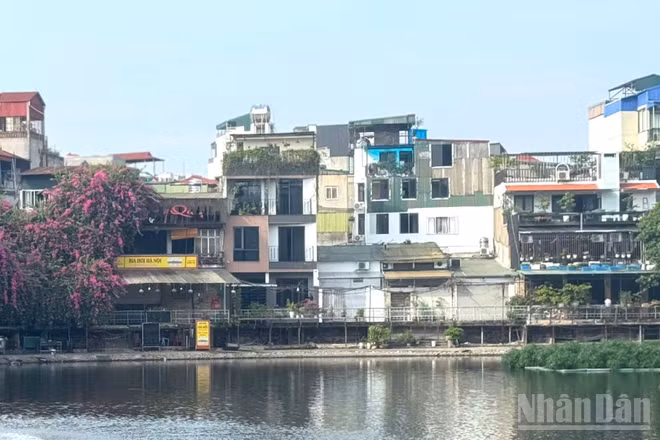 Phân khúc nhà liền thổ Hà Nội ghi nhận mức độ suy giảm. (Ảnh: HNV)
