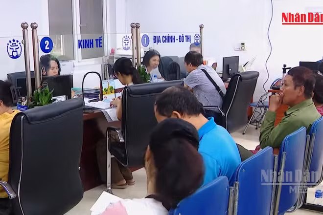 [Video] Thận trọng nghiên cứu đề án cải cách chính sách tiền lương