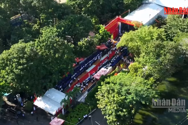 [Video] Thành phố Hồ Chí Minh trang trọng tổ chức lễ truy điệu, an táng 731 hài cốt liệt sĩ