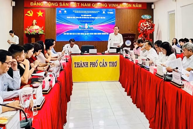 Quang cảnh hội thảo.
