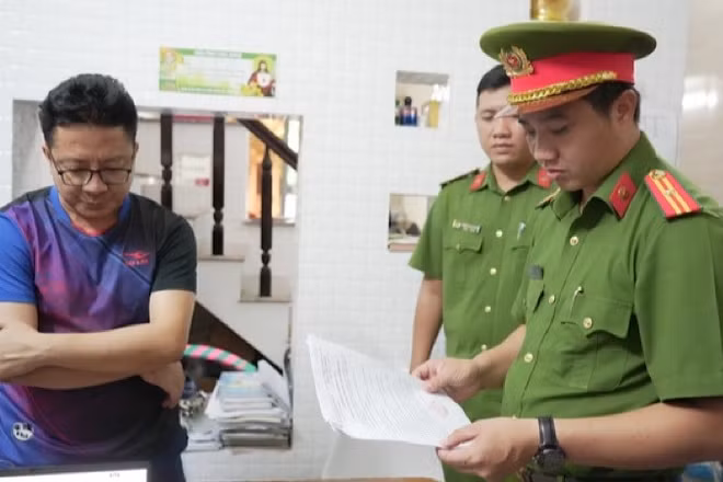 Công an Cần Thơ khởi tố Trường về hành vi cưỡng đoạt tài sản.