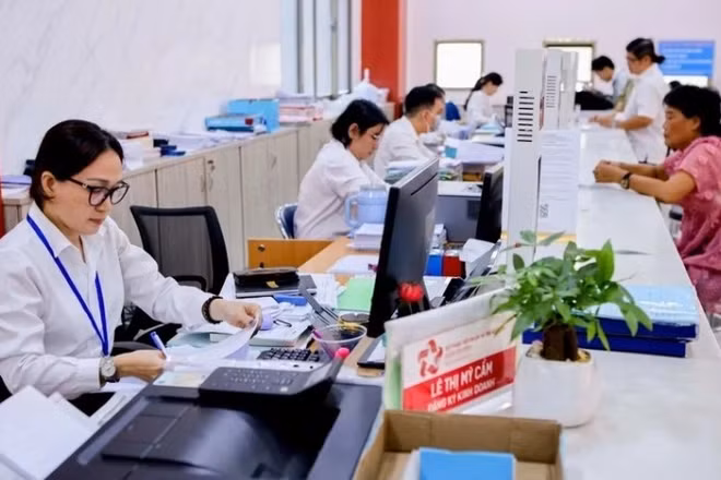 Đẩy mạnh bồi dưỡng kiến thức, kỹ năng số cho cán bộ, công chức, viên chức. (Ảnh: baochinhphu.vn)