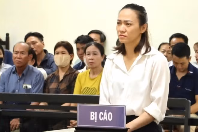 Bị cáo Lê Thị Cẩm Chi tại phiên tòa.