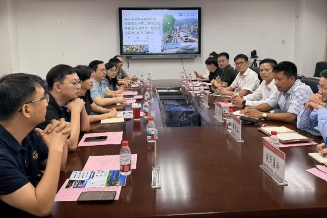 Đoàn công tác của Hiệp hội Sầu riêng tỉnh Đắk Lắk, Simexco Daklak và các doanh nghiệp xuất khẩu lớn của tỉnh làm việc với các đối tác tại Quảng Đông, Trung Quốc.