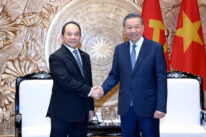 Tổng Bí thư, Chủ tịch nước Tô Lâm tiếp Cố vấn Hội đồng An ninh quốc gia Philippines Eduardo San Lorenzo Oban Jr. (Ảnh: ĐĂNG KHOA)