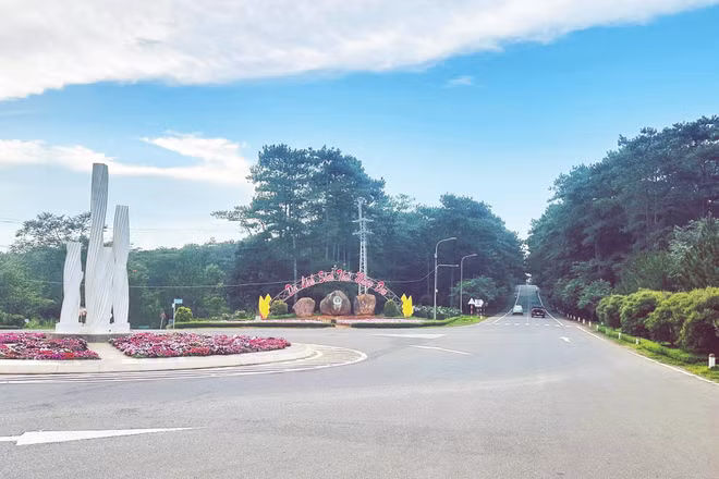 Khu du lịch sinh thái Măng Đen vắng khách sau những ngày lễ, Tết.