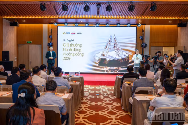 Quang cảnh Lễ công bố Giải thưởng Hành động vì Cộng đồng - Human Act Prize mùa thứ tư, năm 2026. (Ảnh: THỦY NGUYÊN)