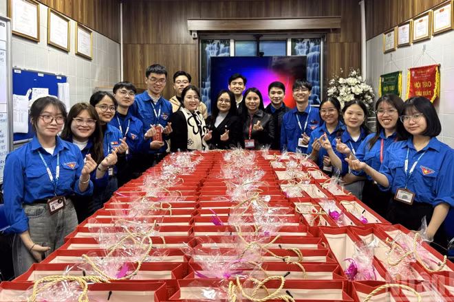 “Tết vì người bệnh”: 14 năm bền bỉ lan tỏa từ giảng đường đến bệnh viện