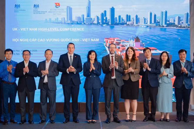 Đưa AI vào doanh nghiệp không chủ yếu là vấn đề công nghệ mà là vấn đề kinh doanh. (Ảnh: ĐSQ Anh)
