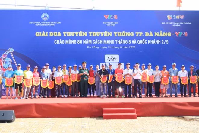 Đà Nẵng khai mạc Giải đua thuyền truyền thống thành phố Đà Nẵng-VTV8 