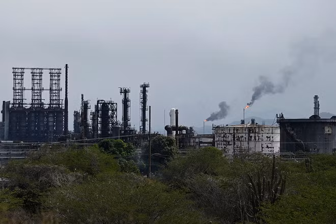 Tổ hợp công nghiệp hóa dầu tại bang Anzoategui, Venezuela. (Ảnh: THX/TTXVN phát)