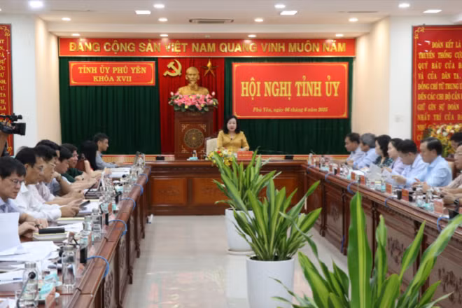 Quang cảnh hội nghị.