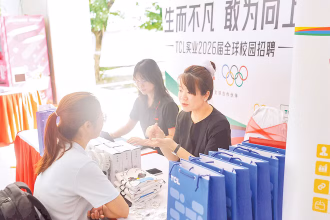 Ngày hội việc làm năm 2026 tại Trường đại học Ngoại ngữ-Đại học Đà Nẵng.