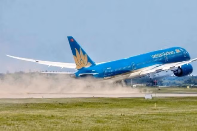 Bộ Xây dựng yêu cầu Cục Hàng không Việt Nam, Tổng công ty Hàng không Việt Nam (Vietnam Airlines) có phương án xử lý nhanh sự cố chuyến bay VN34 xảy ra ngày 15/8/2026 tại Cảng Hàng không quốc tế Munich (Đức). (Ảnh minh hoạ)