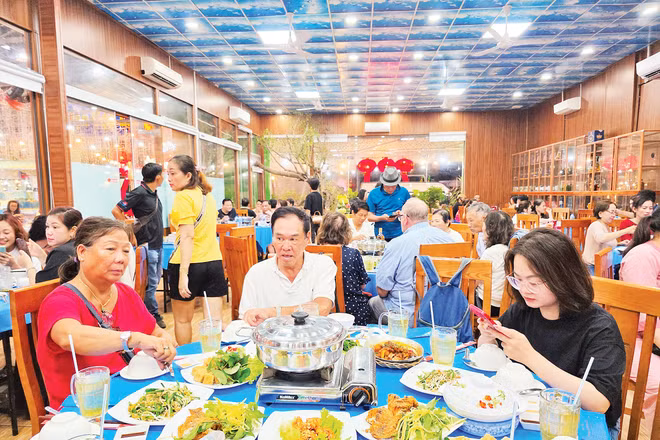 Những món ăn mang đậm dấu ấn riêng của miền tây sông nước góp phần tạo thêm sức hút cho hành trình trải nghiệm của du khách. Ảnh: Nam Hải