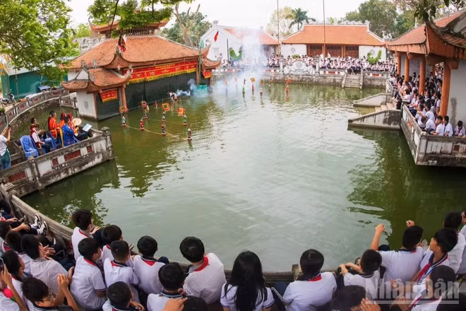 Phường rối nước Đào Thục đang góp phần tích cực trong bảo tồn di sản, phát triển công nghiệp văn hóa tại địa phương.
