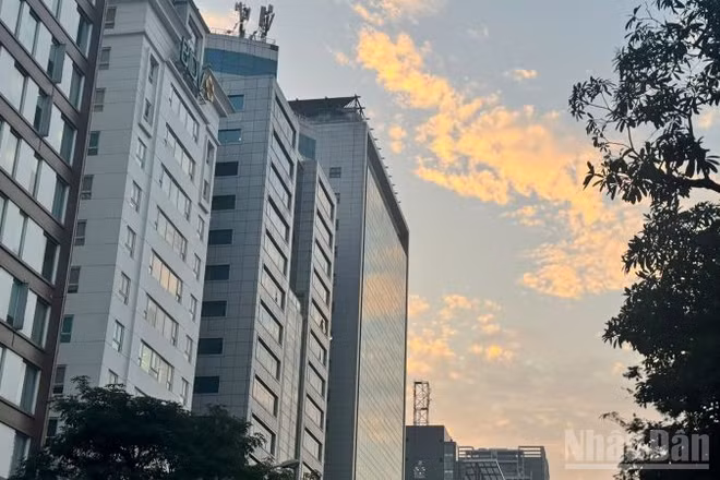 Danh tiếng chủ đầu tư cùng với mức độ minh bạch pháp lý, nằm trong top năm tiêu chí quan trọng nhất khi người mua cân nhắc lựa chọn dự án. (Ảnh: HNV)