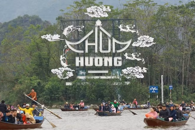 Lễ hội chùa Hương 2026 sẽ có nhiều đổi mới, nhằm hướng tới một mùa lễ hội an toàn, văn minh.