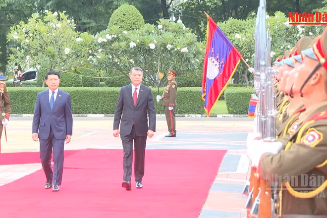 [Video] Việt Nam-Lào phát huy vai trò nòng cốt của quan hệ chính trị tin cậy