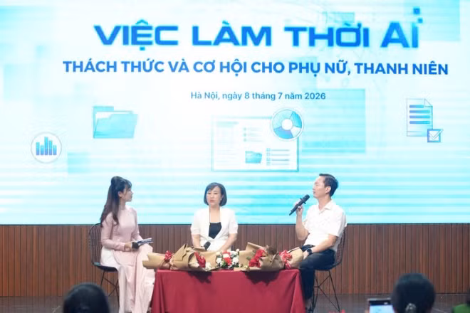 Quang cảnh tọa đàm. (Ảnh: PHẠM HÙNG)