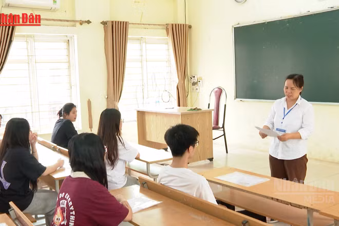 [Video] Phú Thọ: Gần 48.000 thí sinh làm thủ tục dự thi tốt nghiệp THPT năm 2026