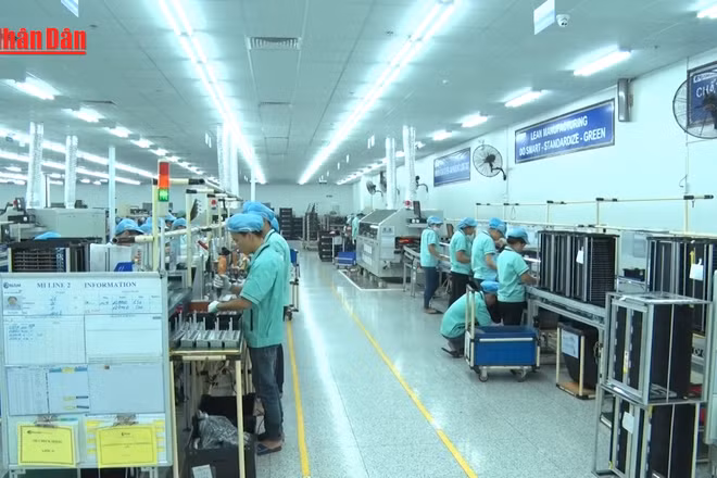[Video] Đồng bộ chính sách để tăng lương tối thiểu phát huy hiệu quả bền vững