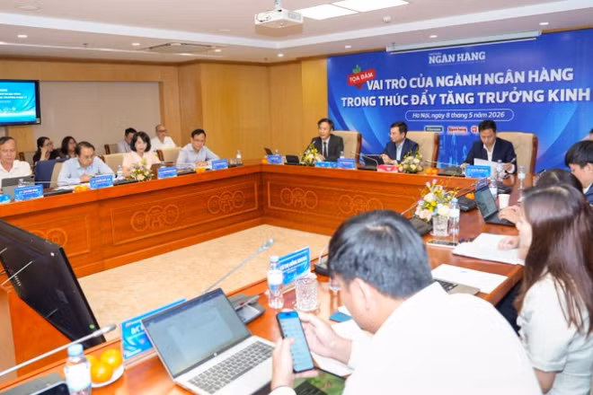 Toàn cảnh tọa đàm.