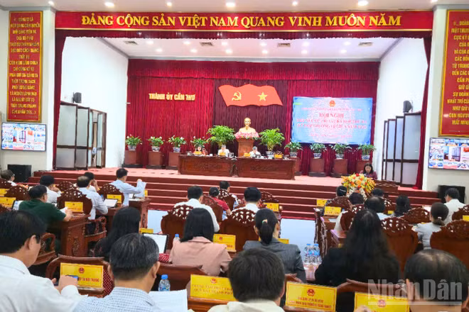 Quang cảnh hội nghị.