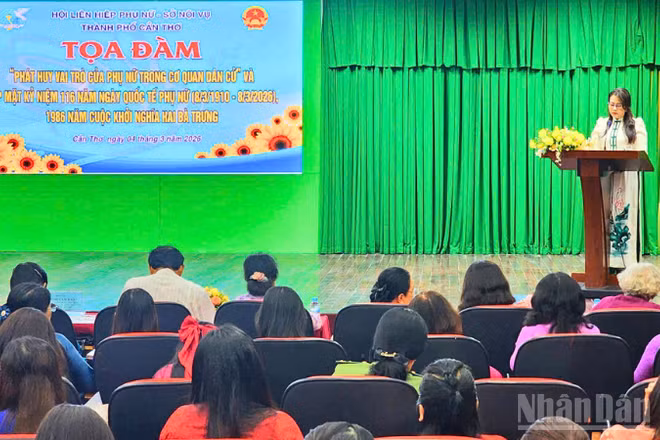 Quang cảnh họp mặt.