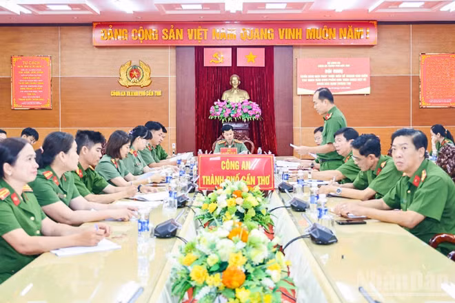 Quang cảnh hội nghị. 